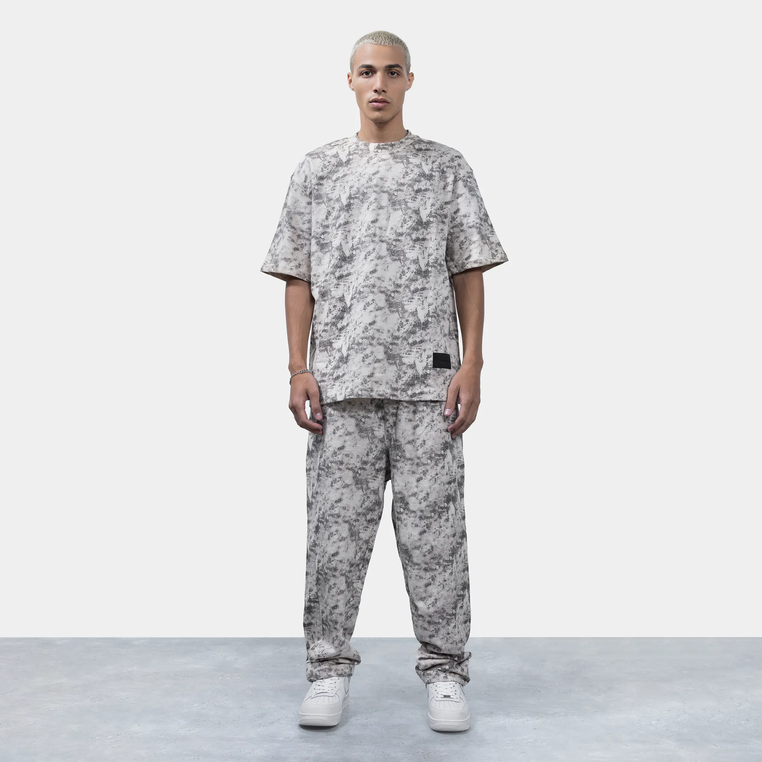 Set - Image 5