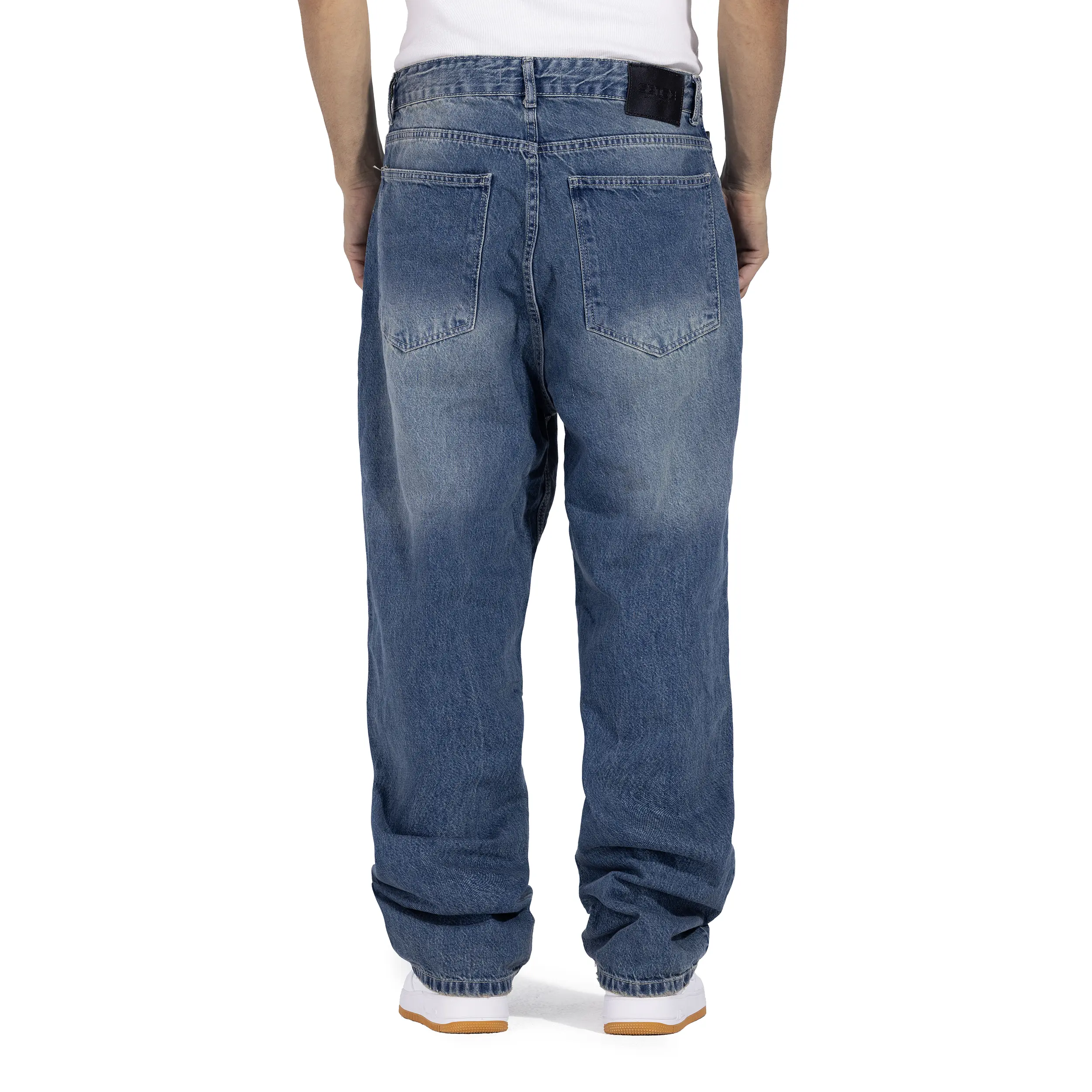 Wide-Leg Denim Jeans - Image 4