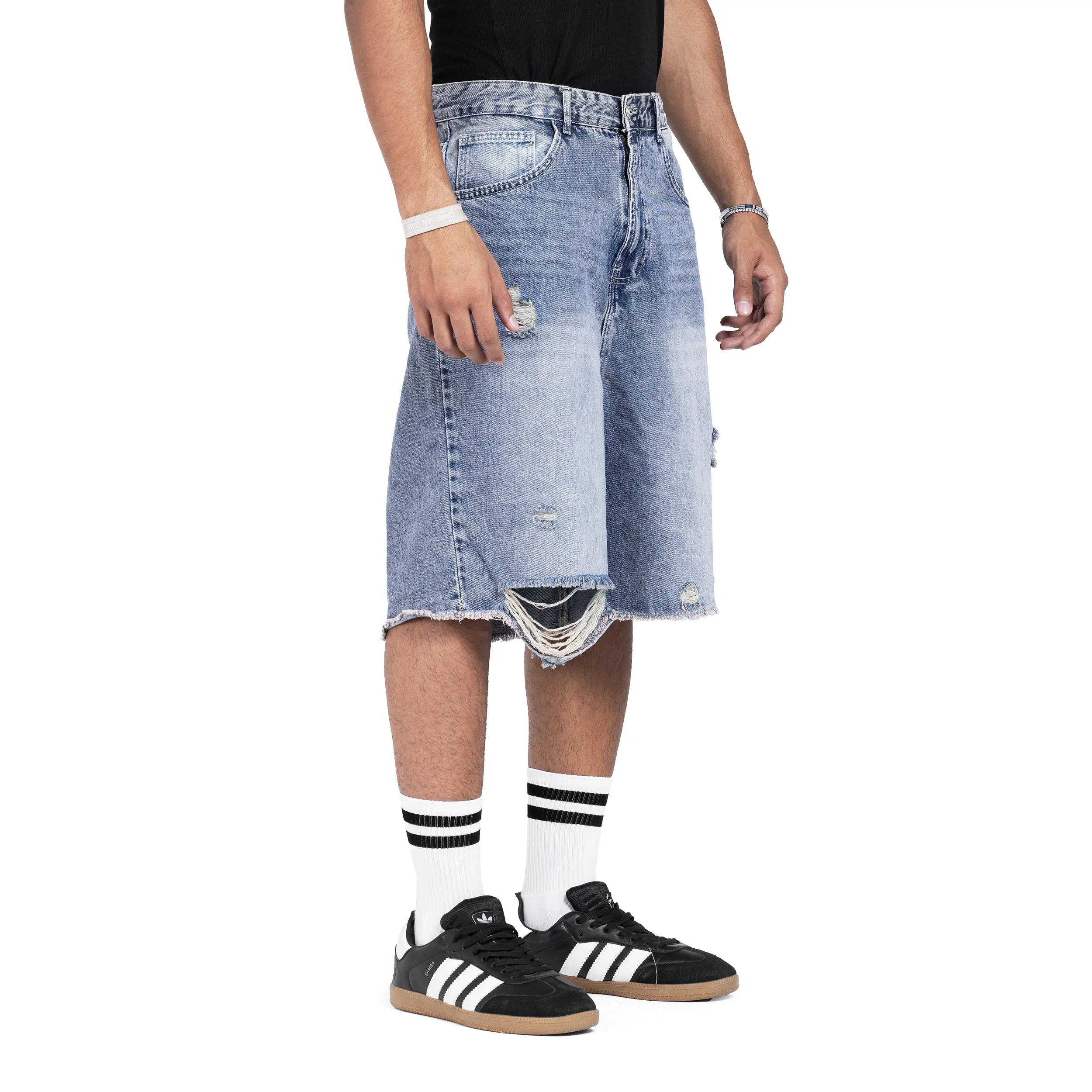 Ripped Short - Image 11