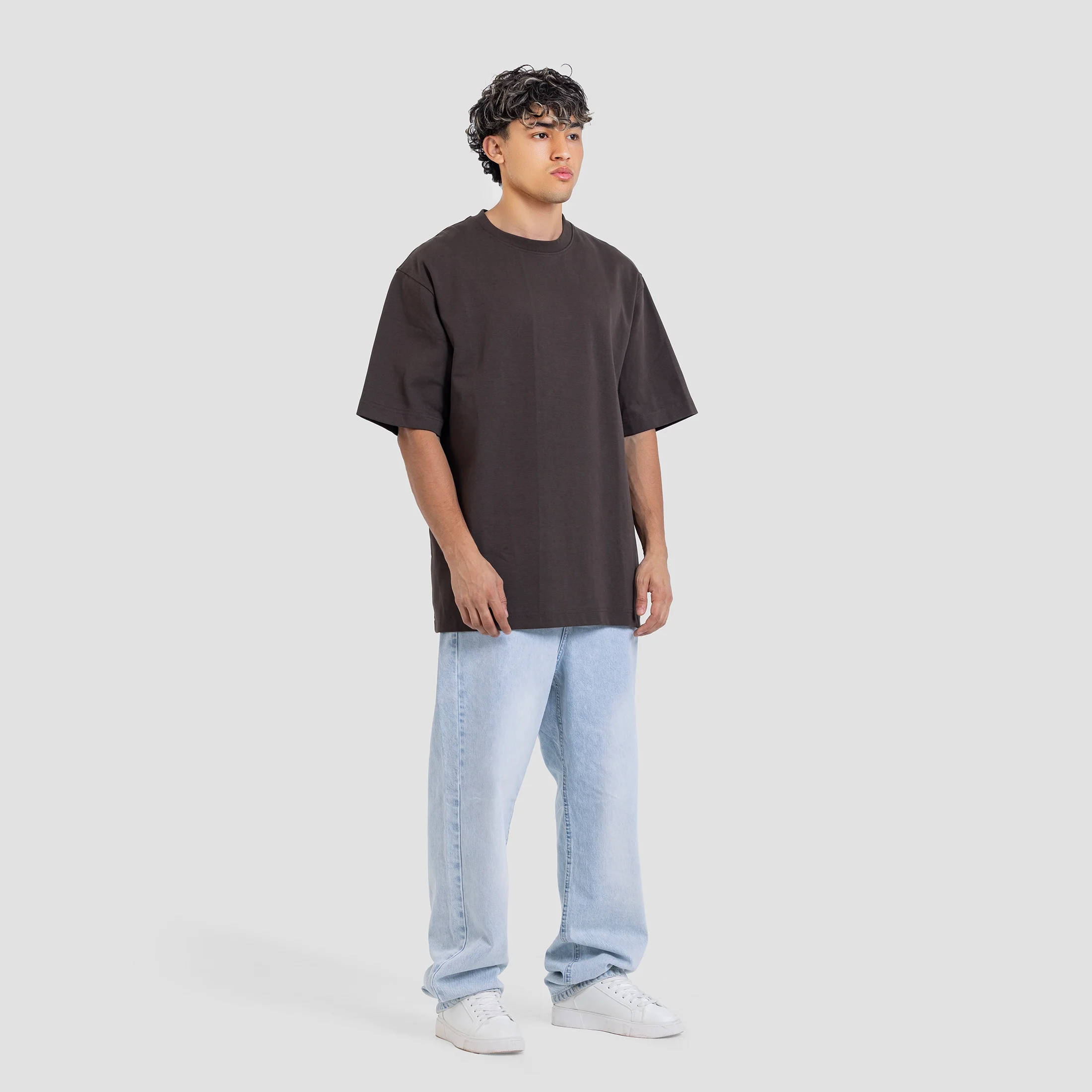 Premium over size T-shirt - Image 23