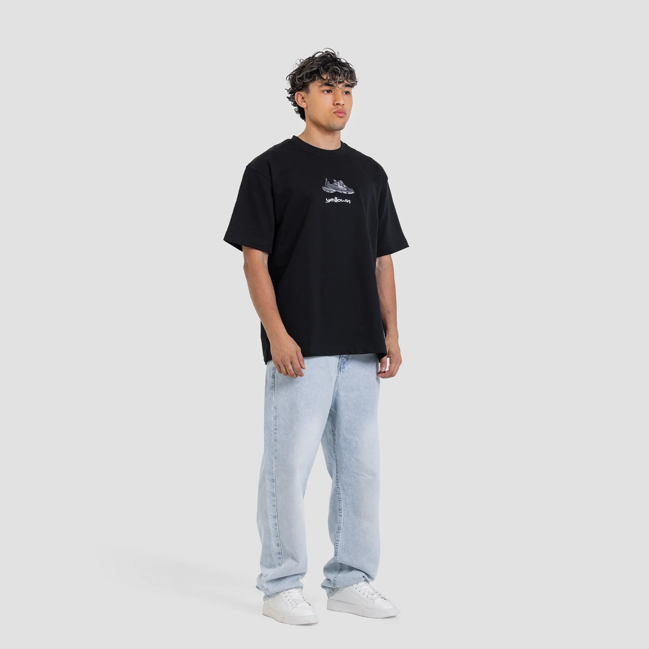 Sneaker Embroidery T-shirt - Image 17
